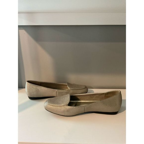 East 5th EF Eleanor - Picture 3 of 6